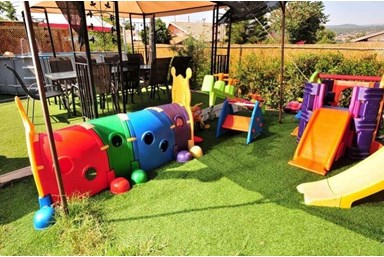 וילה דרור ונופש - בריכה מקורה וחצר