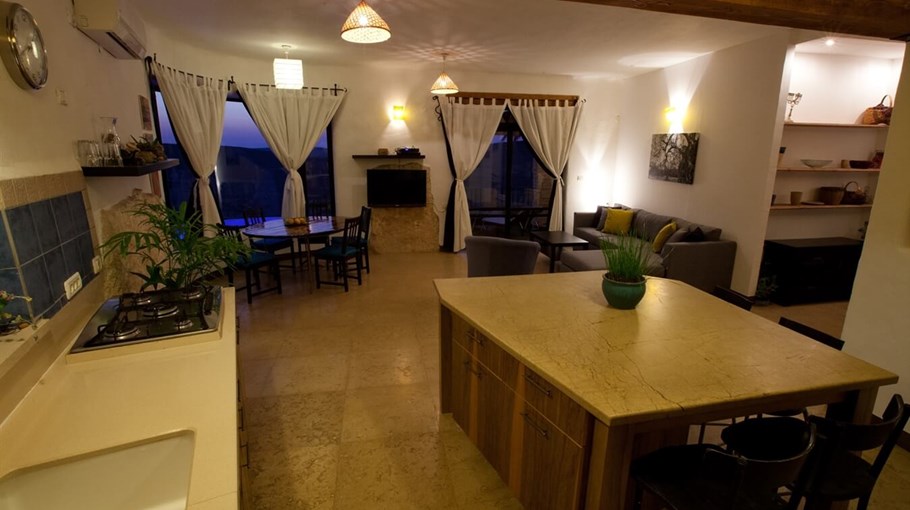 קו הנוף מצפה רמון Ziv_Sherzer-6194 copy.jpg