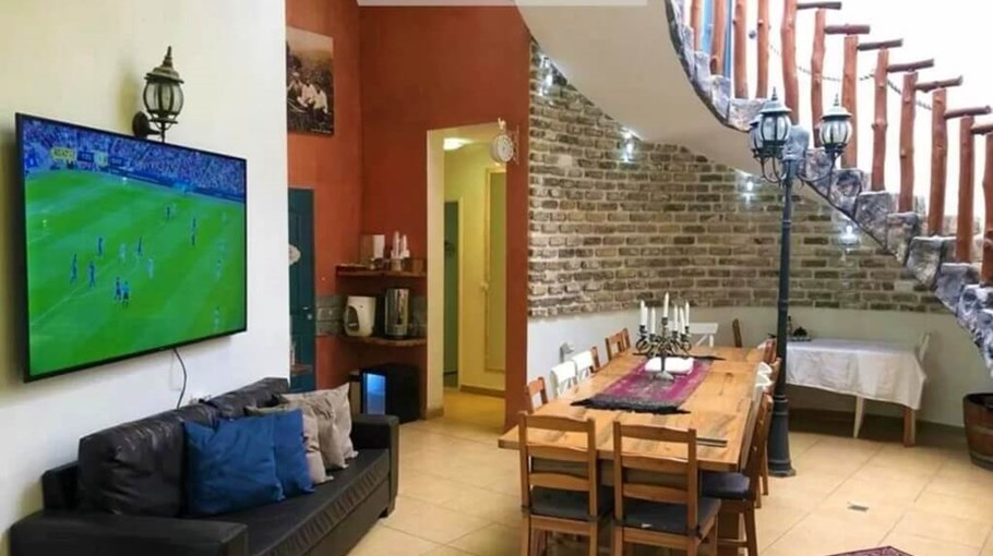 וילה בית הלוגים פנים (17).jpeg