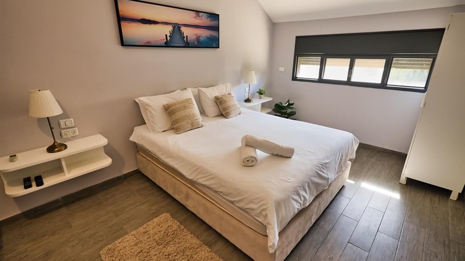 אחוזת החולה פנים (2).jpeg