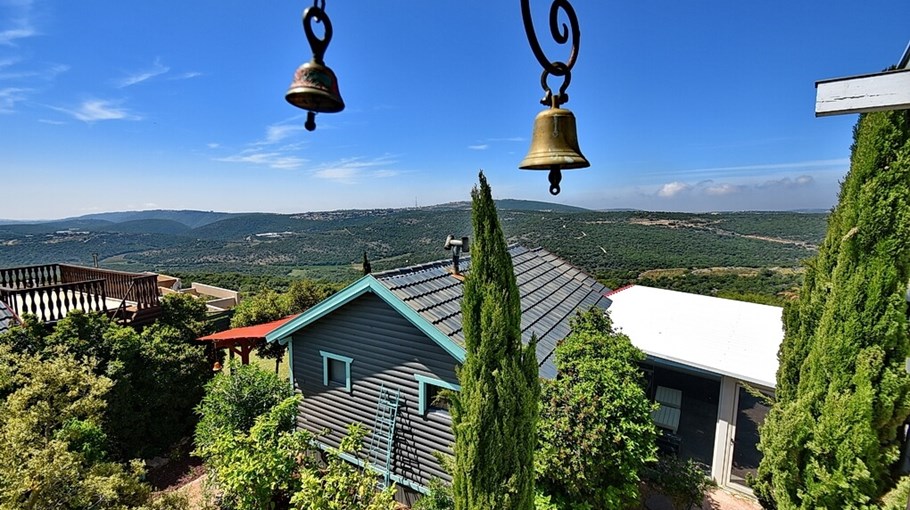 וילה על הקצה וילה על הקצה - הבריכה והחצר (79).jpg