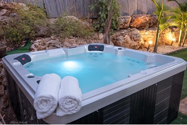 וילה פלורין אירוח בוטיק - חדרי הוילה