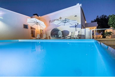 וילה פלורין אירוח בוטיק