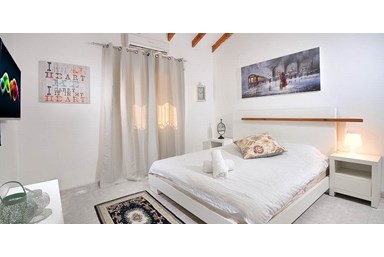 וילה פמילי - החדרים בוילה