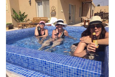 וילה עינות בר - בריכת טיפולים