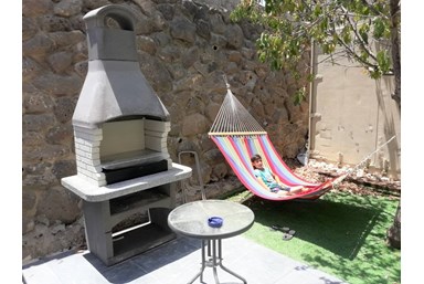 וילת שיר לכנרת - סמדר - החצר והבריכה