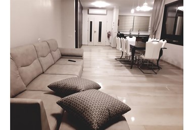 וילה הצוק במרומים