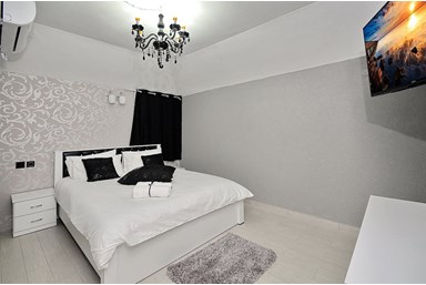 וילה פרסטיז' - הוילה