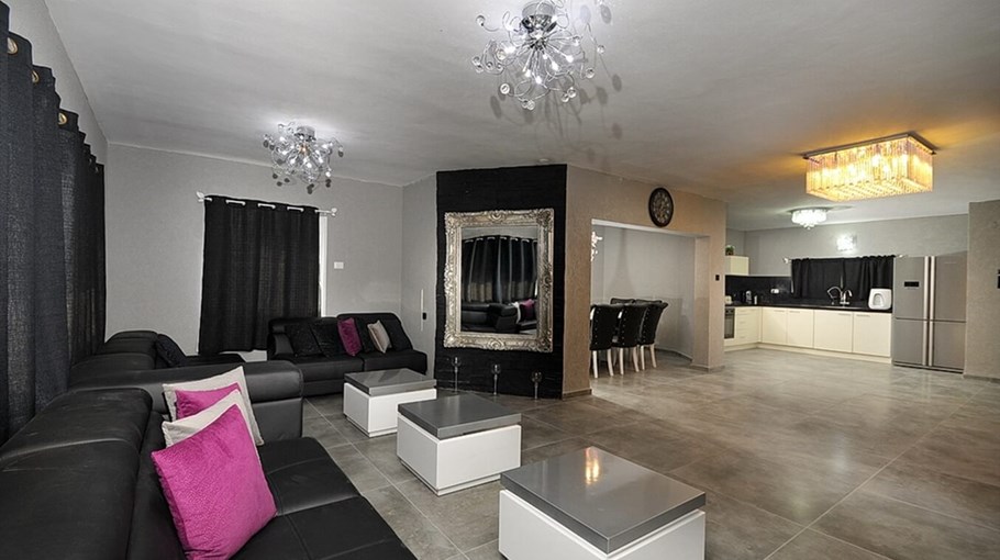 וילה פרסטיז' וילה פרסטיז' (23).jpg