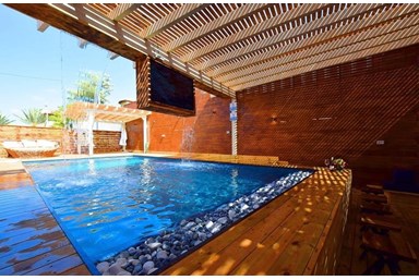 וילה לונה בוטיק