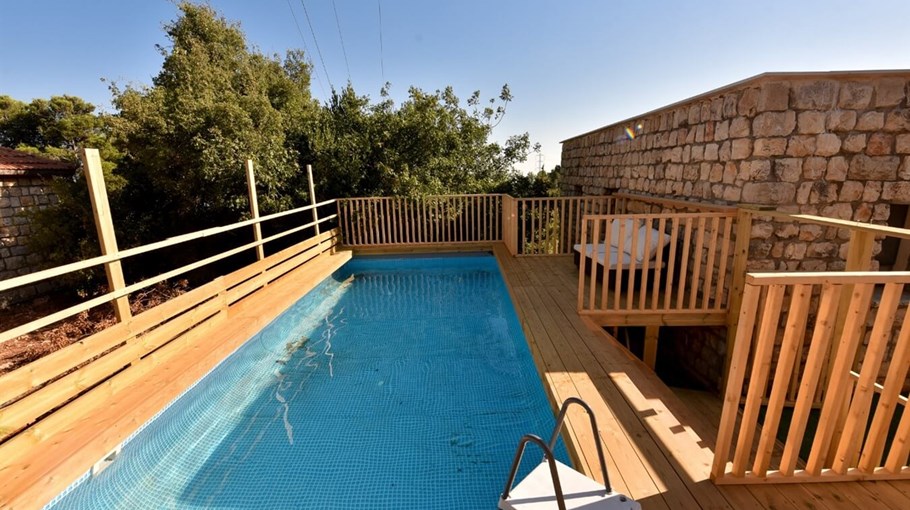 וילה אהבה גלילית הבריכה בוילה (1).jpeg