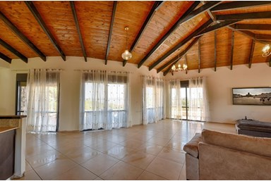 וילה אהבה גלילית - הוילה