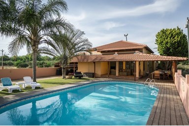 וילה H - הוילה 