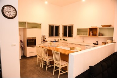 וילה שלהבת האושר