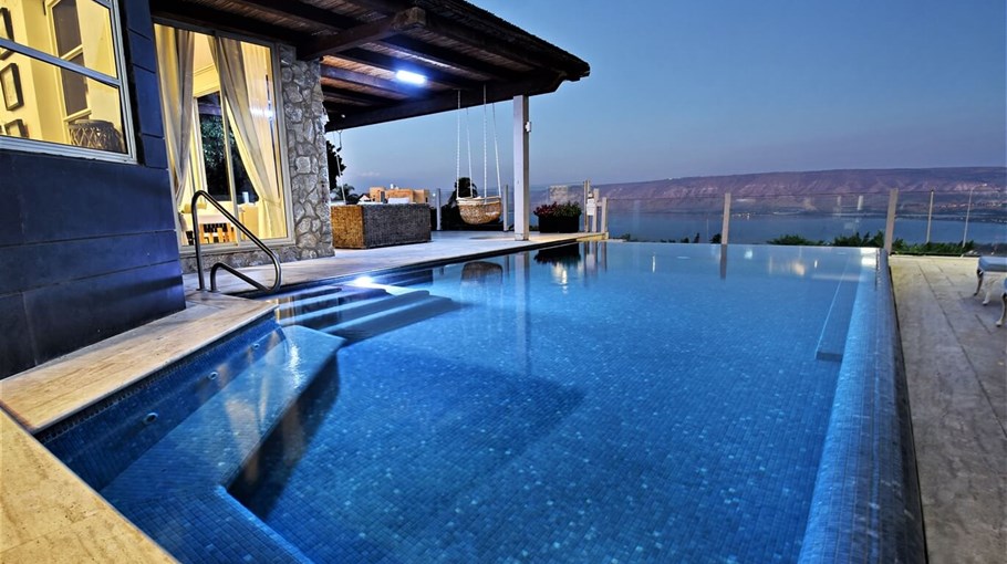 וילה מצפה הוד מתחם חוץ (9).JPG