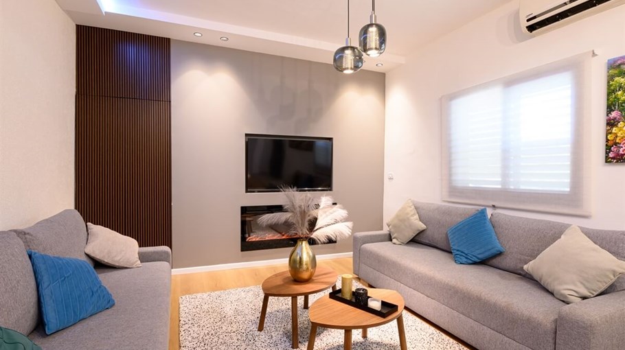 אחוזת אנאל יבניאל פנים (3).jpg