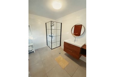 וילה מול תכלת - הוילה