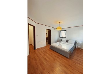 וילה מול תכלת - הוילה