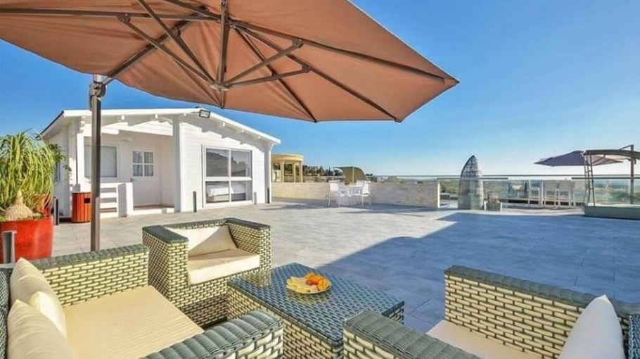 וילה מנו ויליג' חצר (28).jpg