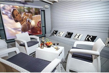 וילה חלומות אלה - מתחם בידור