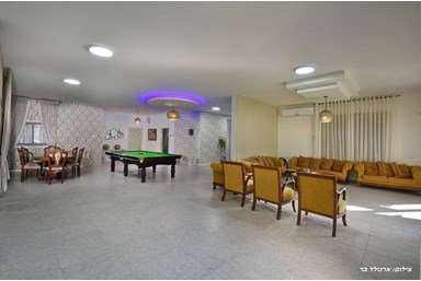 וילה מול השקיעה