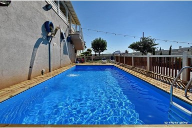 וילה מול השקיעה