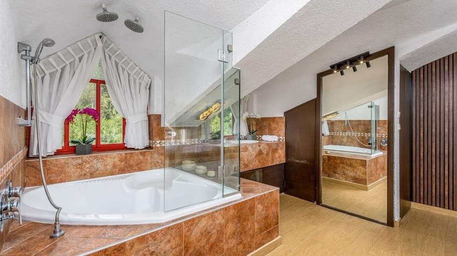 וילה נינה לאקשרי ימין משה נינה (1).jpg