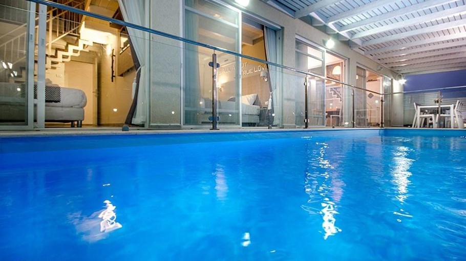 האחוזה בטבע חצר (2).jpg