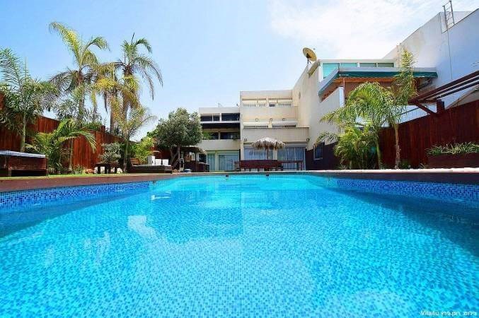 וילה בנג'מין על הים הבריכה (6).jpeg