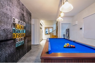 וילה גיגס האוס בוטיק