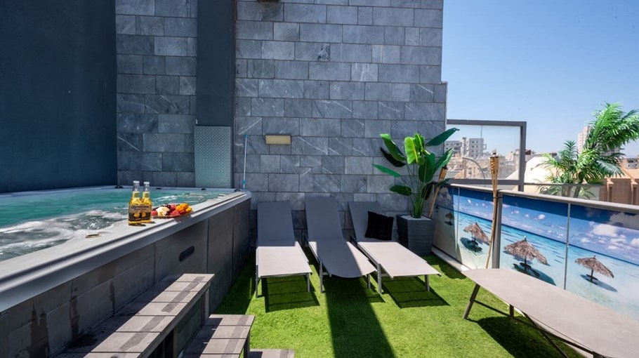 פנטהאוז בוטיק כנרת פנטהאוז גדול חדש (8).jpg