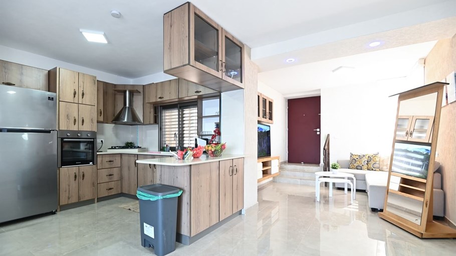 וילה סה לה וי פנים (1).jpg