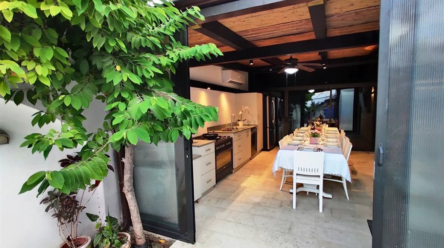 וילת חאן הארגמן טרקלין האבירים חאן הארגמן (3).jpg