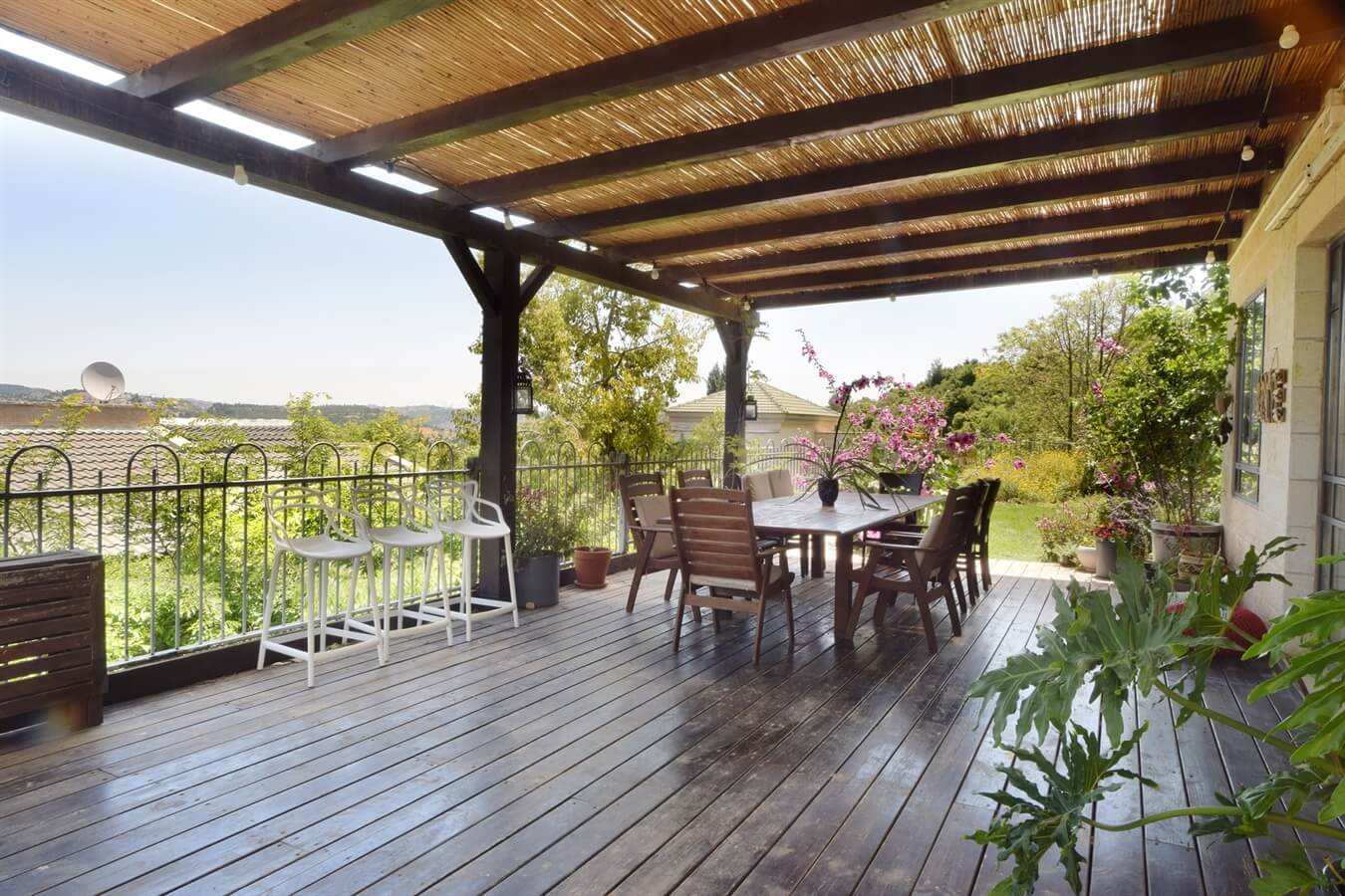 וילת החלומות בשורש