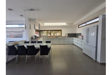 וילה ויללי - הוילה 