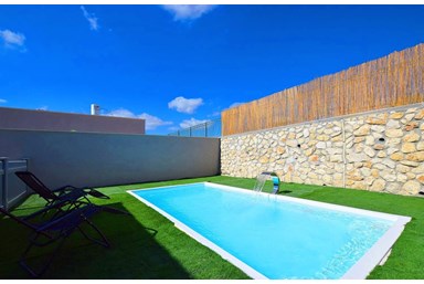 וילה אחוזת ניב - מתחם החוץ