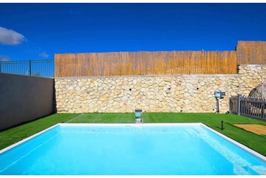 וילה אחוזת ניב - מתחם החוץ