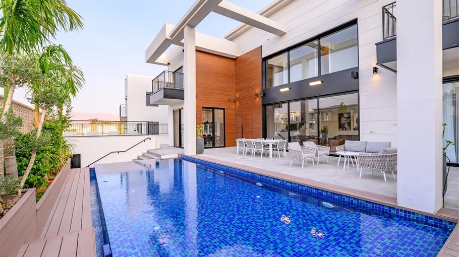 וילה SIX חוץ (1).jpg