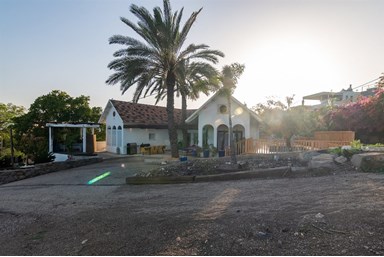 וילה לה וילה כנרת - מתחם חוץ