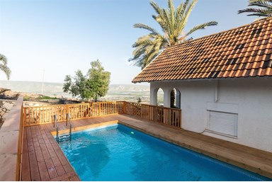 וילה לה וילה כנרת - מתחם חוץ