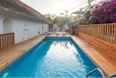 וילה לה וילה כנרת - מתחם חוץ